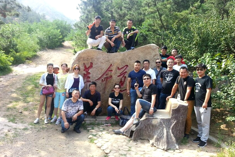 革命路路--毛公山.jpg