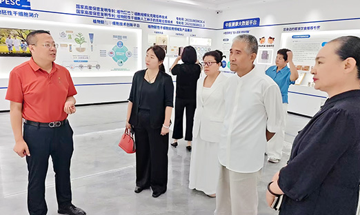 科技赋能大健全，，，，，，，携手共赢新将来——于宏君、王少青一行莅临米乐集团集团洽谈合作